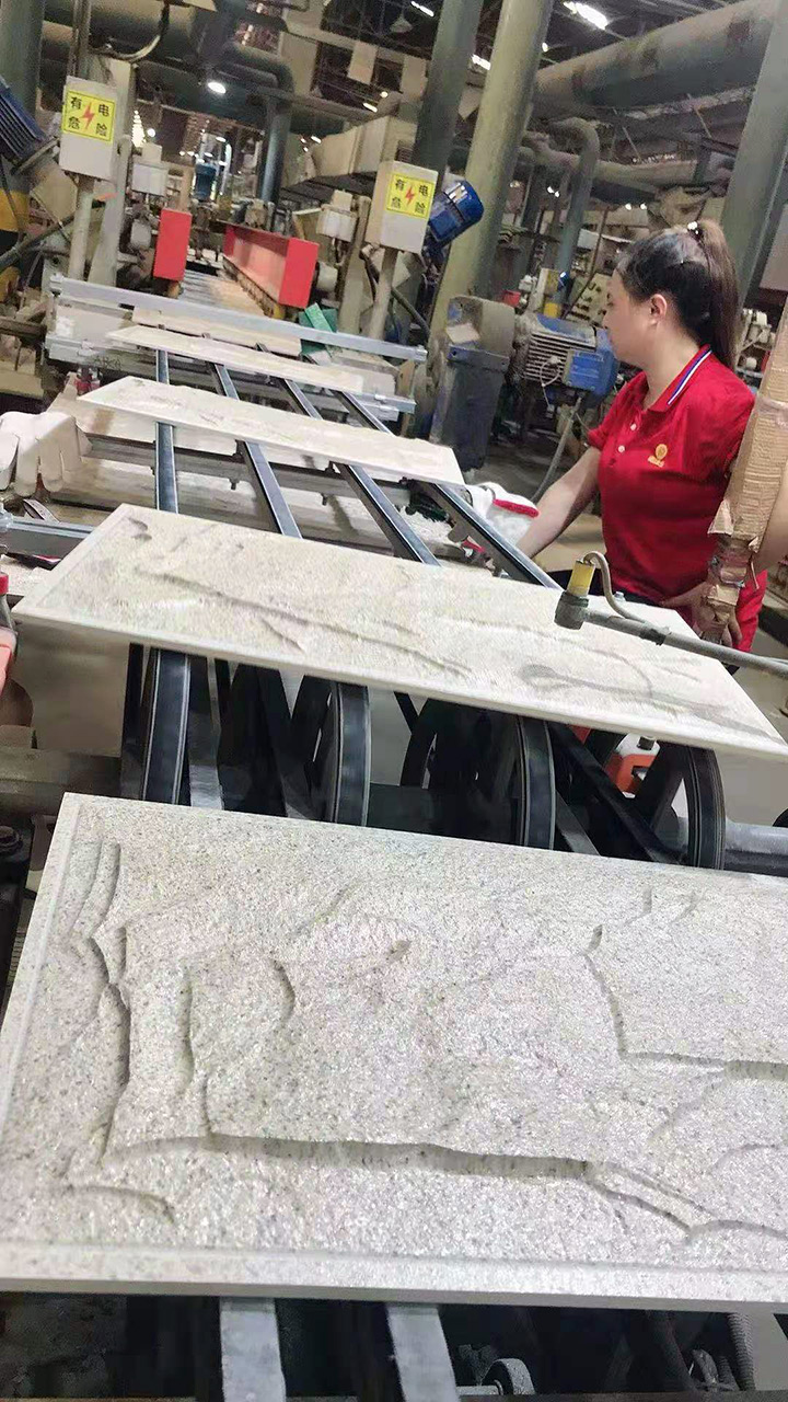 廠房設(shè)備